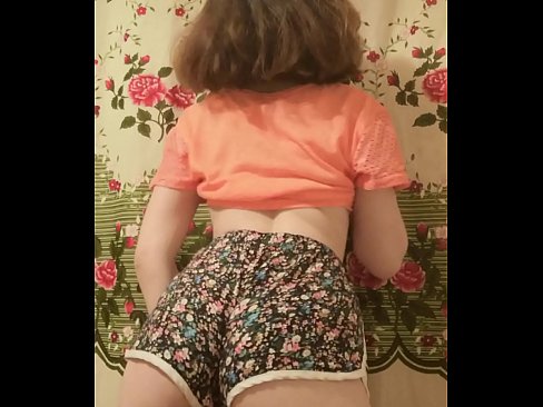❤️ Seksuali jauna mažylė nusimeta šortus prieš kamerą ❤️ Kokybiškas seksas prie porno lt.filmepornonline.ru ❤
